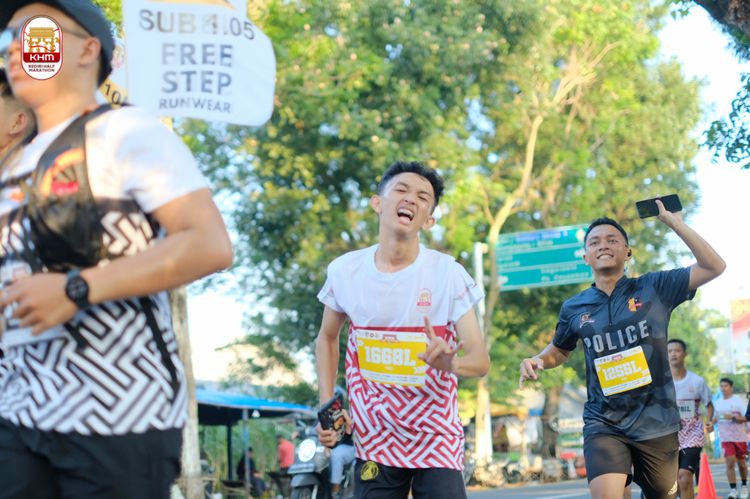 Race photo from Kediri Half Marathon 2024