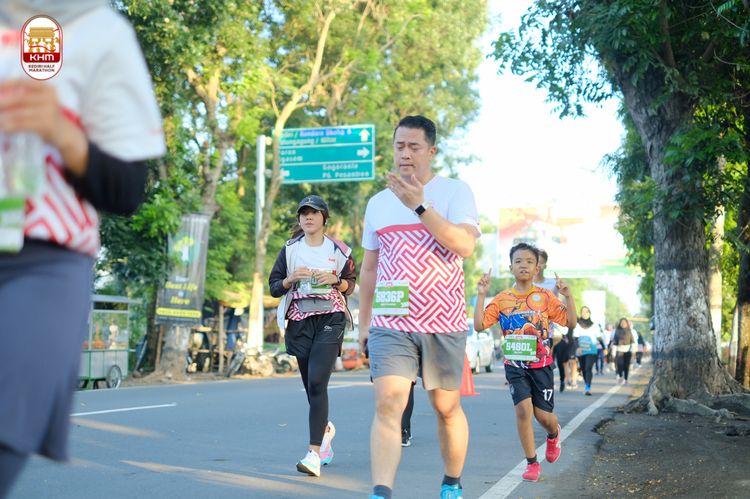 Race photo from Kediri Half Marathon 2024