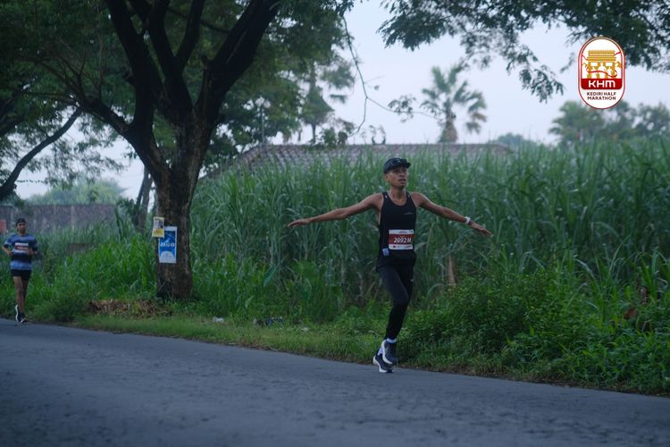 Race photo from Kediri Half Marathon 2025