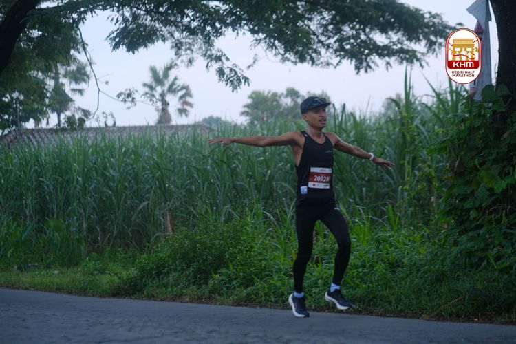 Race photo from Kediri Half Marathon 2025