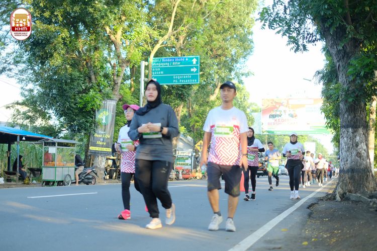 Race photo from Kediri Half Marathon 2024