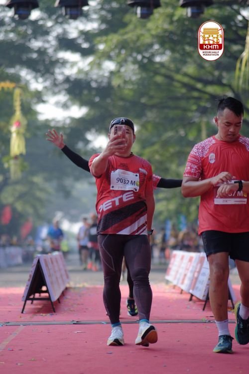 Race photo from Kediri Half Marathon 2025