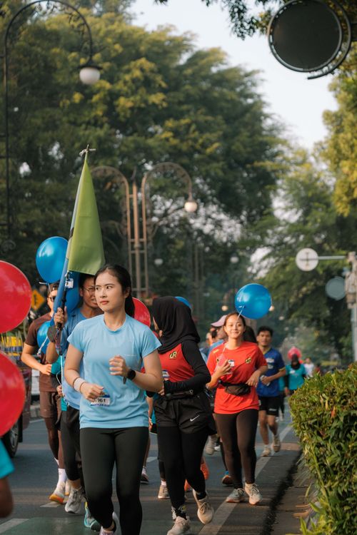 Race photo from Happy One Decade Unpad Runner