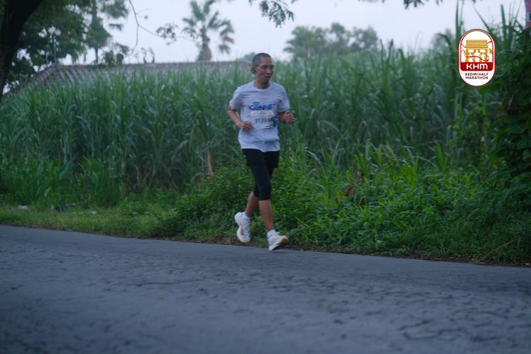 Race photo from Kediri Half Marathon 2025