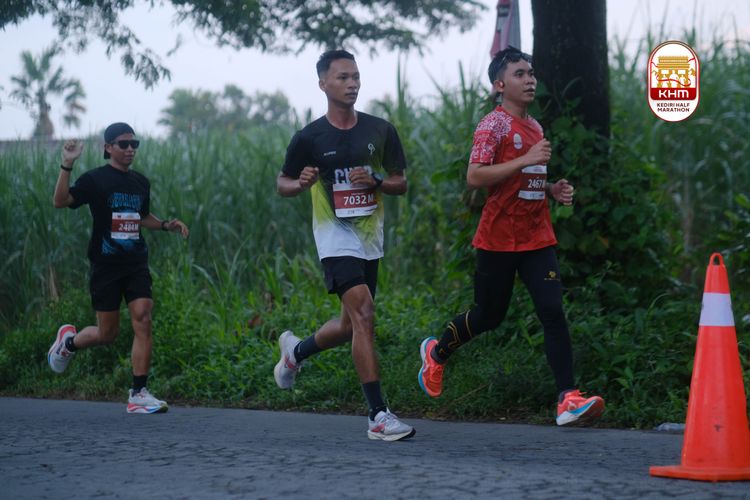 Race photo from Kediri Half Marathon 2025