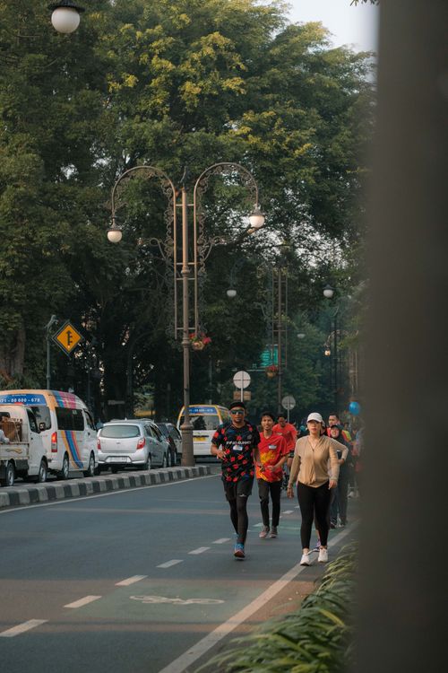 Race photo from Happy One Decade Unpad Runner