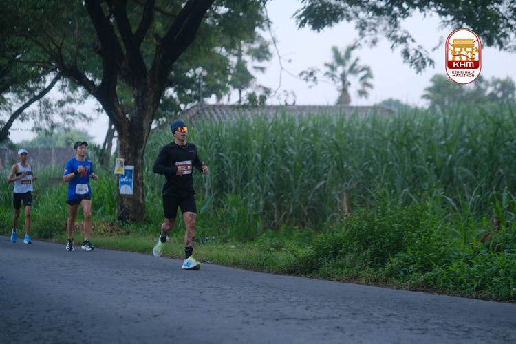 Race photo from Kediri Half Marathon 2025