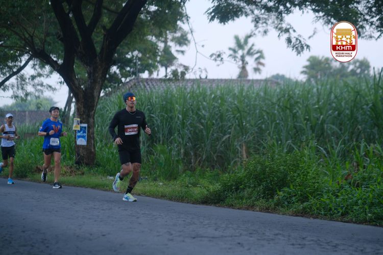 Race photo from Kediri Half Marathon 2025