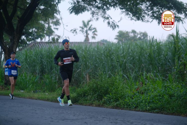 Race photo from Kediri Half Marathon 2025