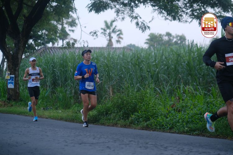 Race photo from Kediri Half Marathon 2025