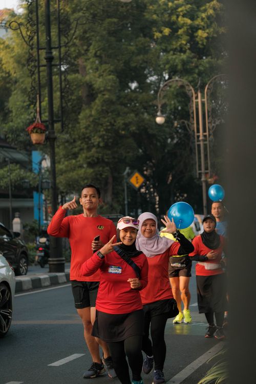 Race photo from Happy One Decade Unpad Runner