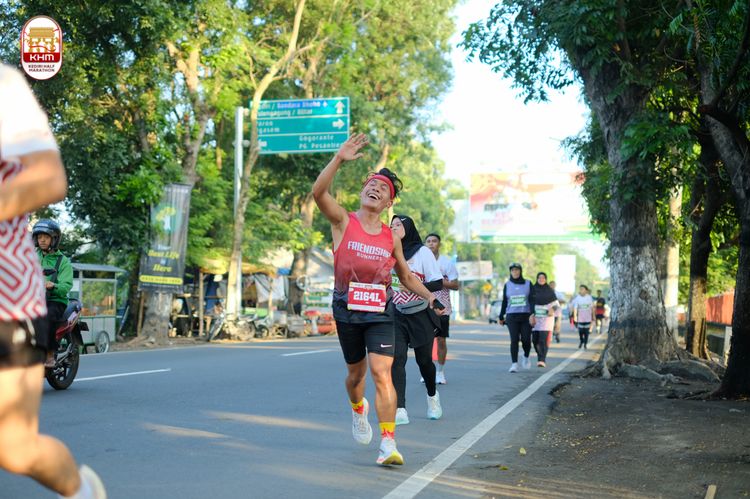 Race photo from Kediri Half Marathon 2024