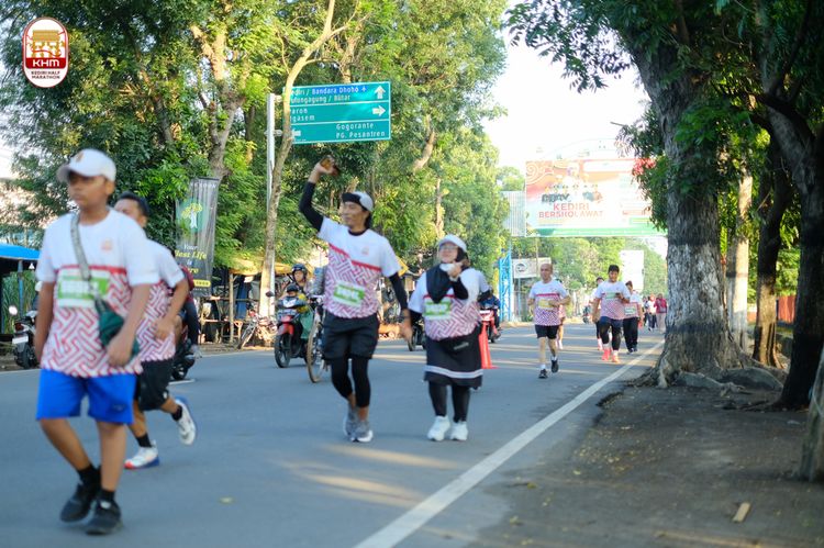 Race photo from Kediri Half Marathon 2024