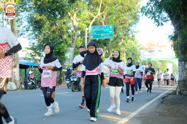 Race photo from Kediri Half Marathon 2024