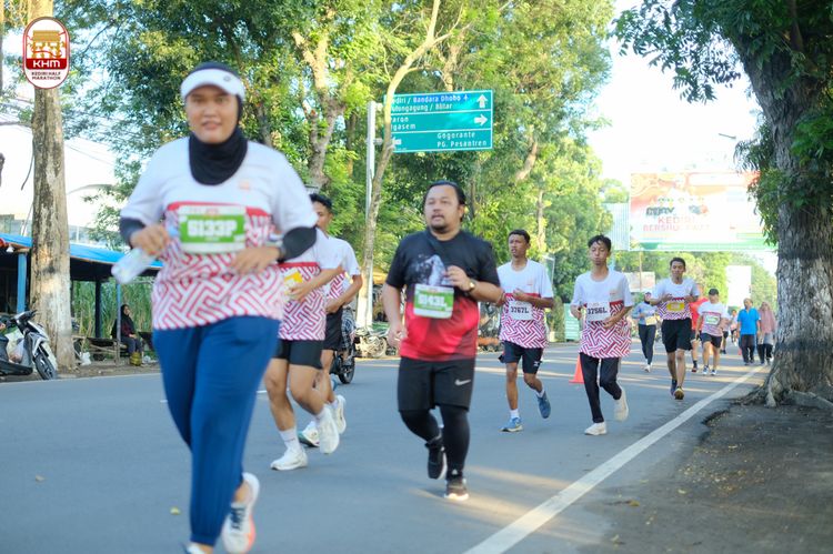 Race photo from Kediri Half Marathon 2024
