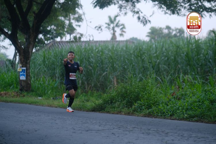 Race photo from Kediri Half Marathon 2025