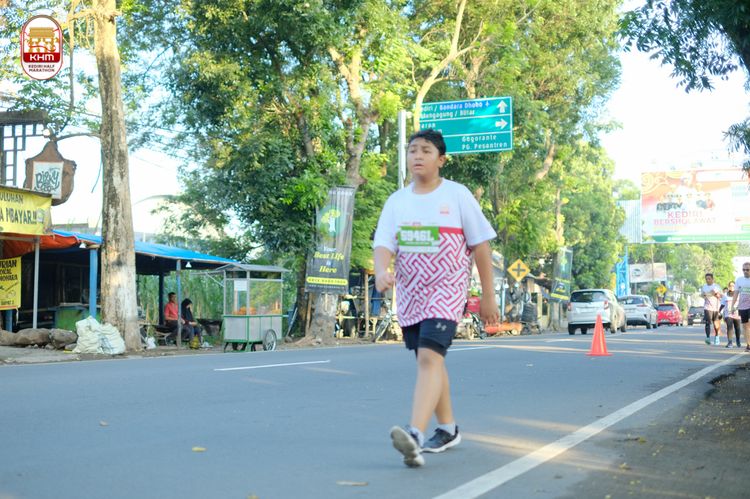 Race photo from Kediri Half Marathon 2024