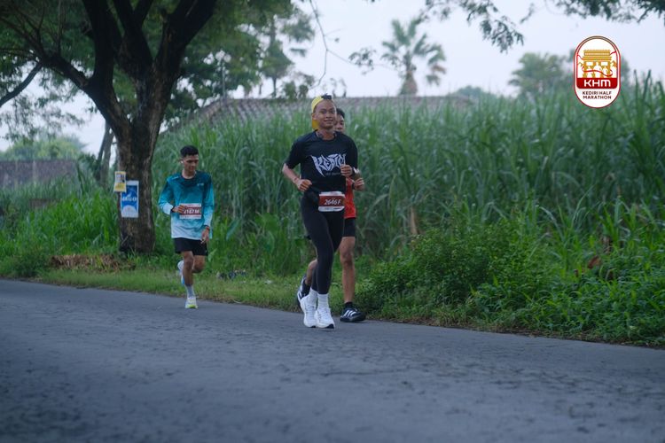 Race photo from Kediri Half Marathon 2025