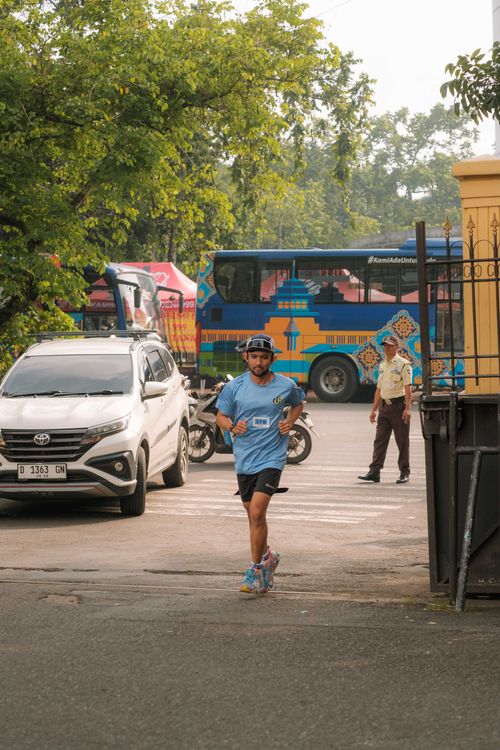 Race photo from Running 5 K