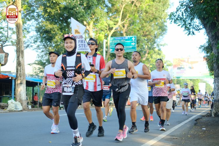Race photo from Kediri Half Marathon 2024
