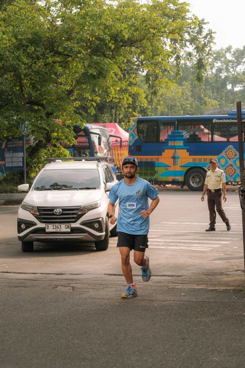 Race photo from Running 5 K