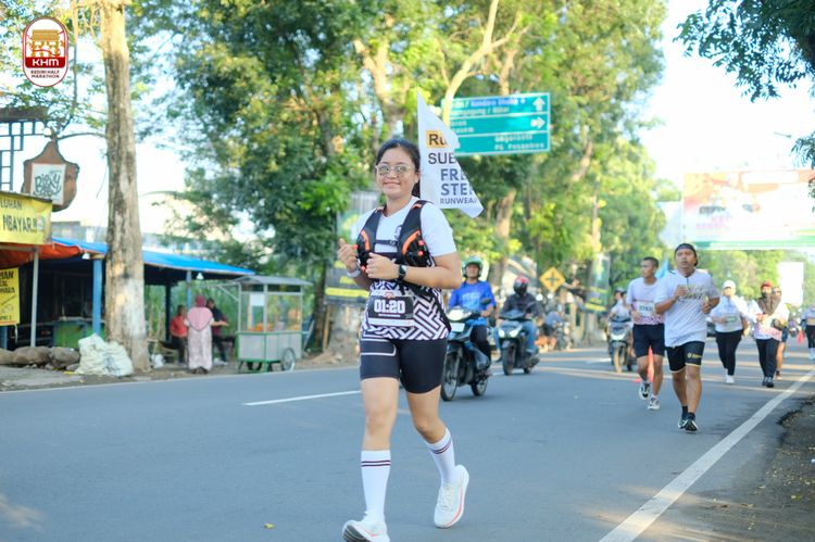 Race photo from Kediri Half Marathon 2024