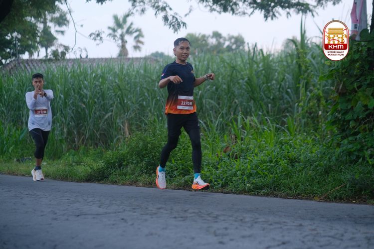 Race photo from Kediri Half Marathon 2025