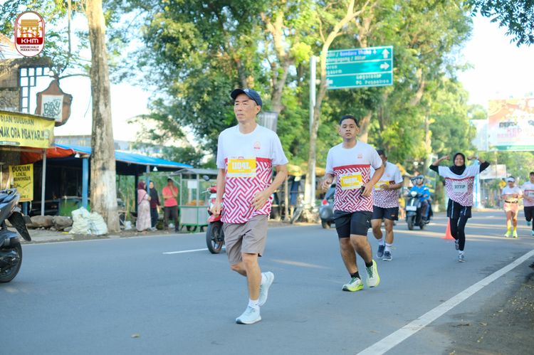 Race photo from Kediri Half Marathon 2024