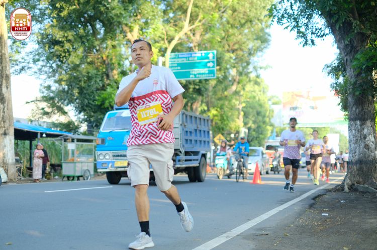 Race photo from Kediri Half Marathon 2024