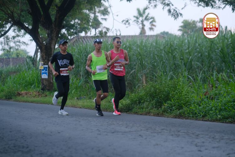 Race photo from Kediri Half Marathon 2025