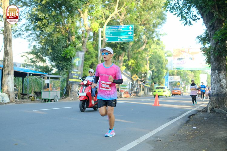 Race photo from Kediri Half Marathon 2024