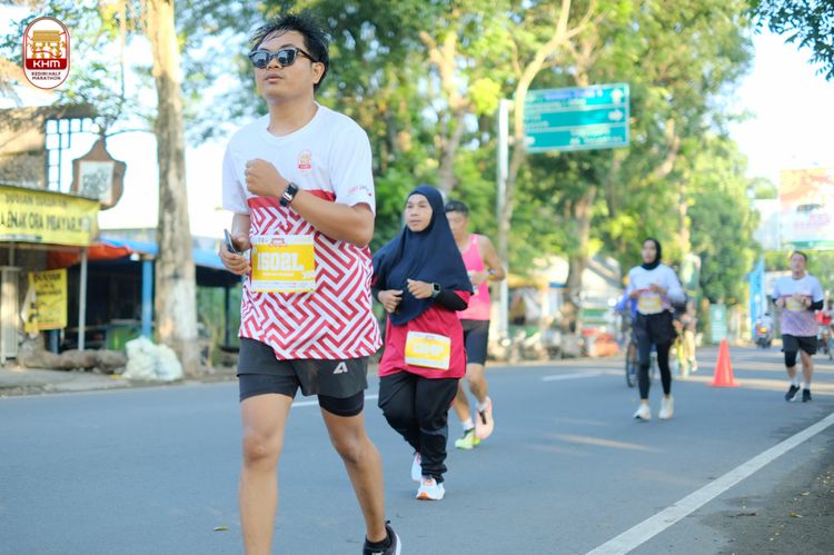Race photo from Kediri Half Marathon 2024