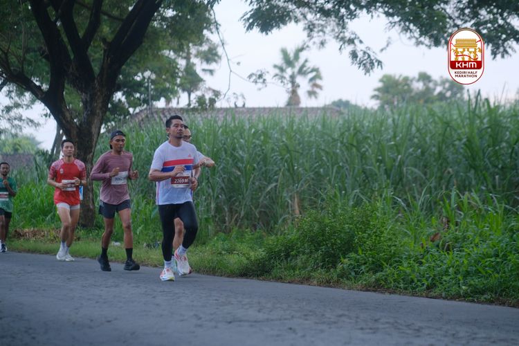 Race photo from Kediri Half Marathon 2025