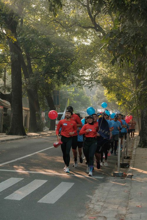 Race photo from Happy One Decade Unpad Runner