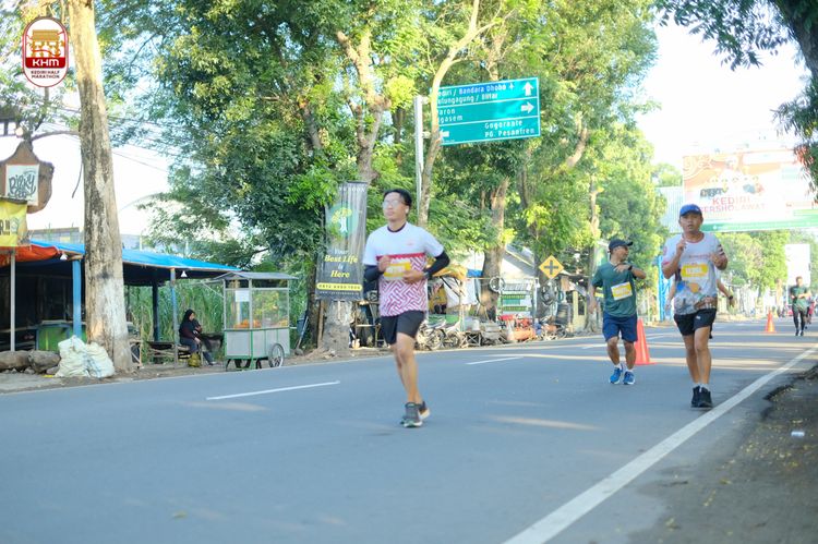 Race photo from Kediri Half Marathon 2024