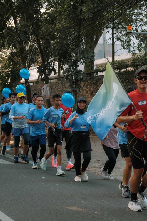 Race photo from Happy One Decade Unpad Runner