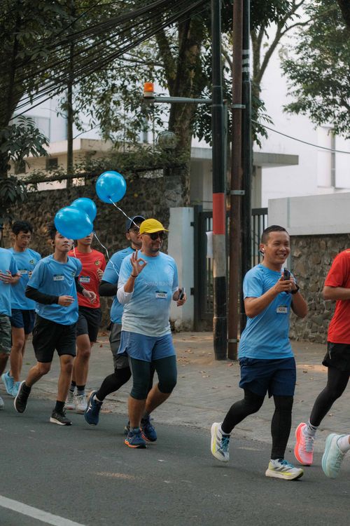 Race photo from Happy One Decade Unpad Runner