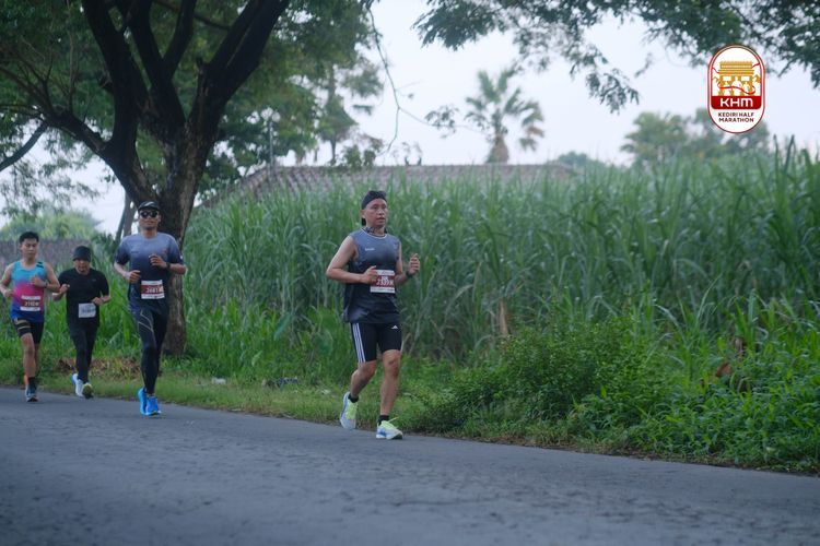 Race photo from Kediri Half Marathon 2025