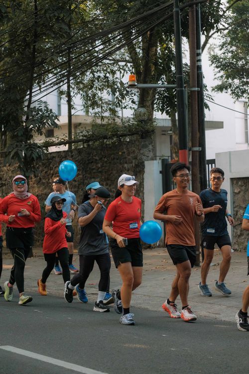 Race photo from Happy One Decade Unpad Runner