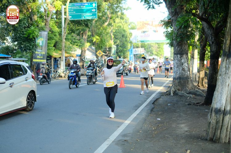 Race photo from Kediri Half Marathon 2024