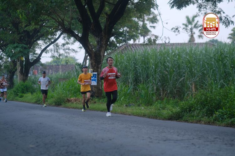 Race photo from Kediri Half Marathon 2025