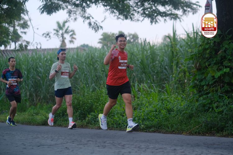 Race photo from Kediri Half Marathon 2025