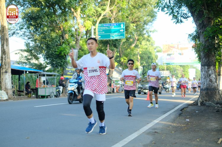 Race photo from Kediri Half Marathon 2024