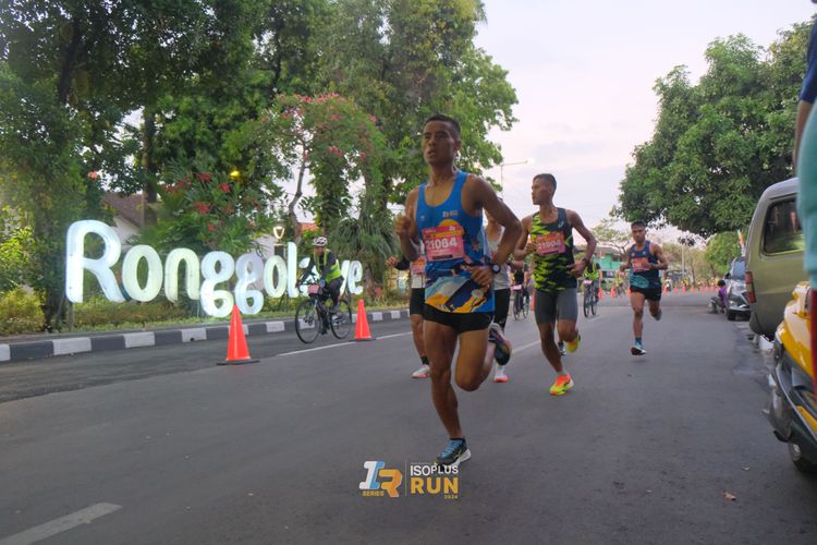 Race photo from Isoplus Run 2024 Surabaya
