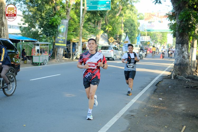 Race photo from Kediri Half Marathon 2024
