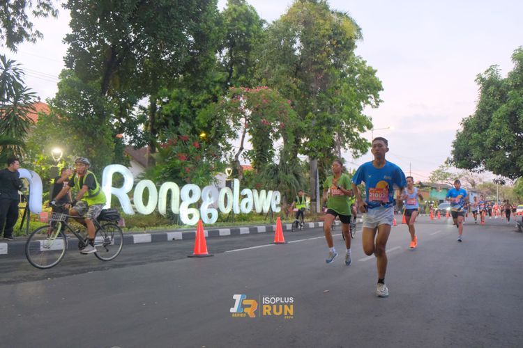Race photo from Isoplus Run 2024 Surabaya