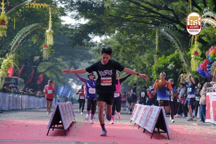 Race photo from Kediri Half Marathon 2025