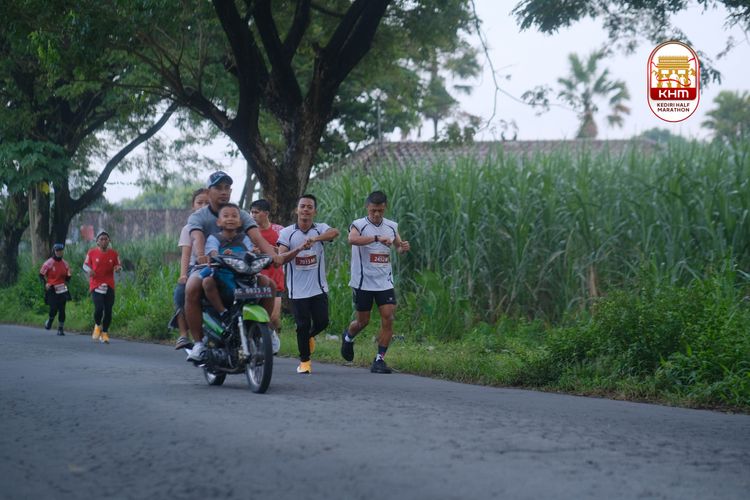 Race photo from Kediri Half Marathon 2025