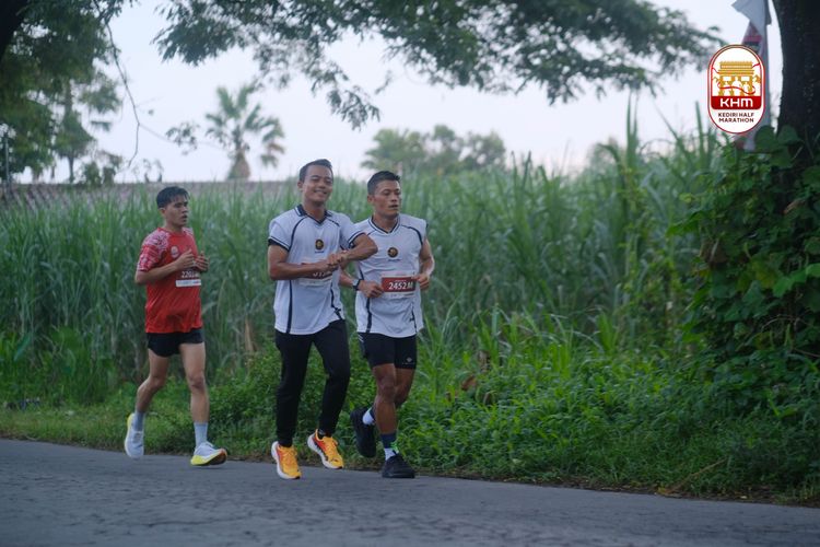 Race photo from Kediri Half Marathon 2025