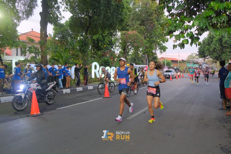 Race photo from Isoplus Run 2024 Surabaya